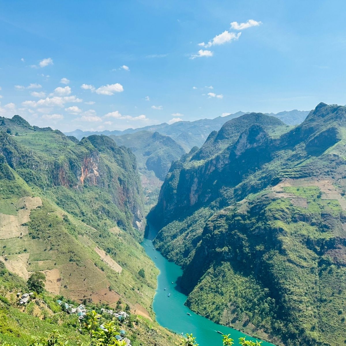 Ha Giang Loop Tour