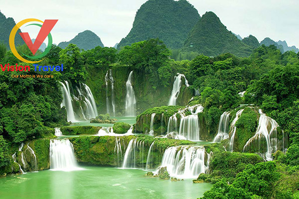 Ban Gioc waterfall