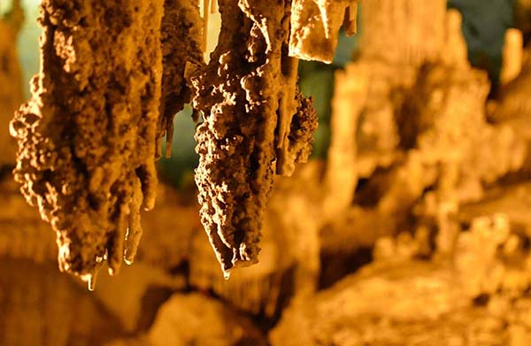 Hua Ma Cave