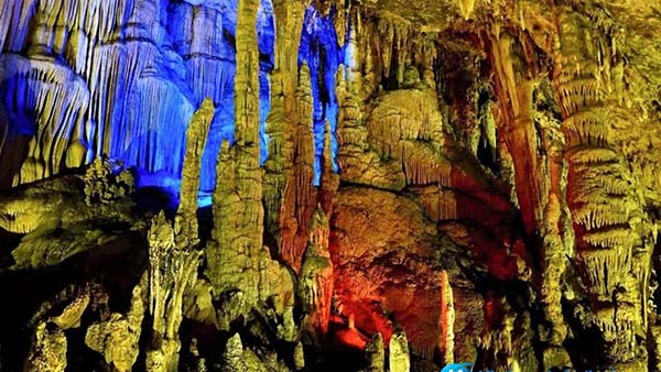 Lung Khuy Cave