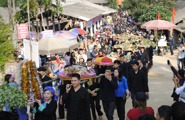 Khau Vai Love Market