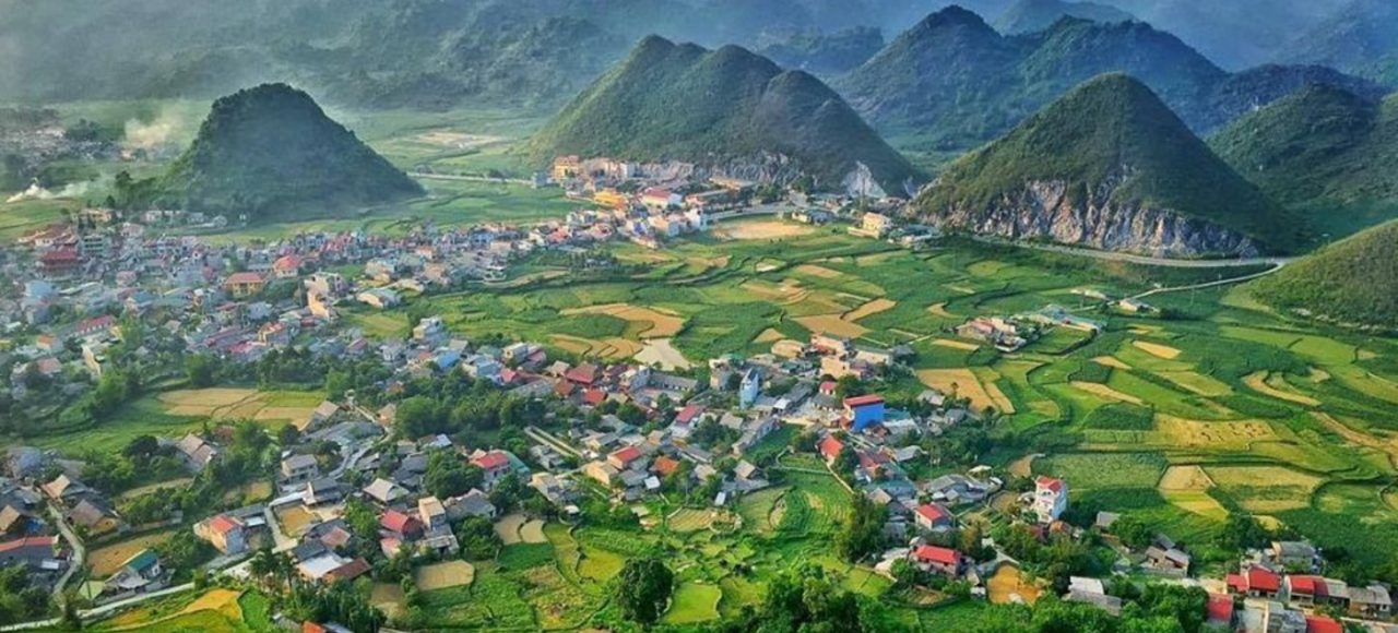 Photographer awarded for honouring beauty of Ha Giang