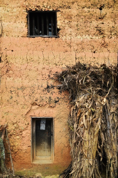 Spring in Pho Bang ancient town