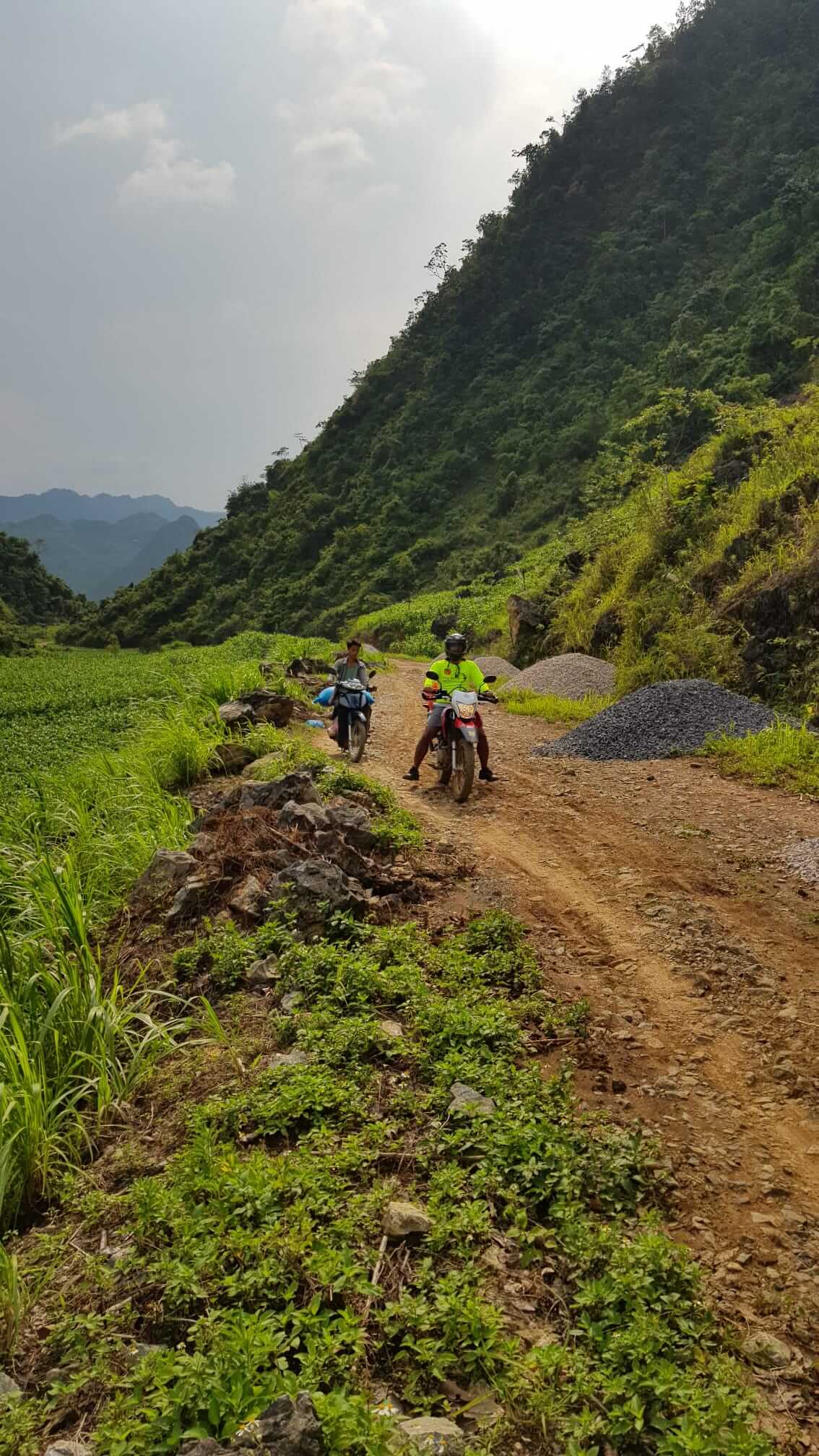 4 Day Motorbike Adventure Tour (Ha Giang Loop)