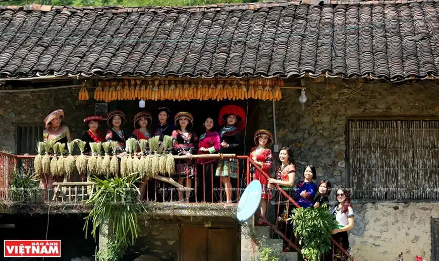 Non Nuoc Cao Bang, a land of amazing landscapes