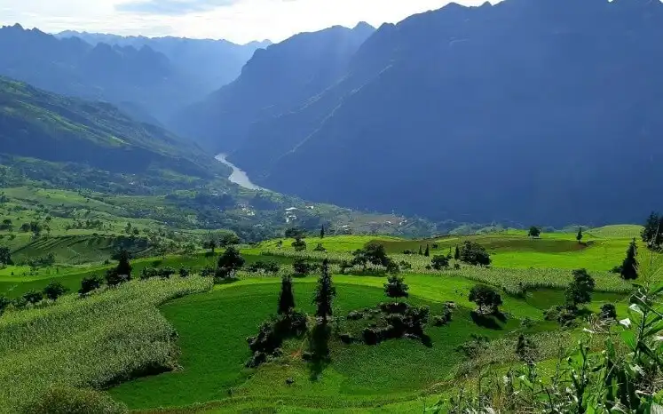 Suoi Thau Steppe – The Hidden Switzerland of Ha Giang