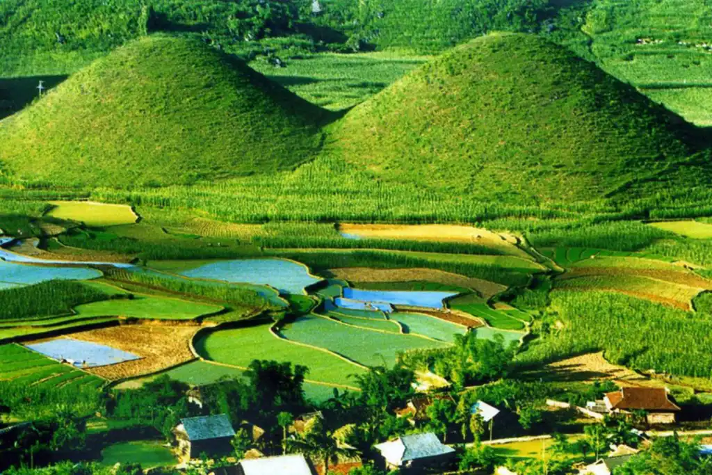 Quan Ba - Twin Mountain
