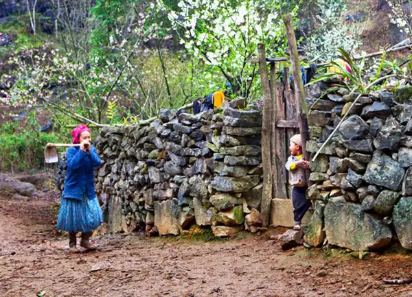 Dong Van Trekking Tour - Vision Travel